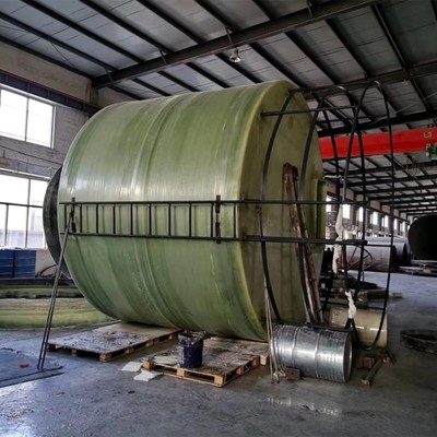 玻璃鋼運輸儲罐 溫州玻璃鋼食品罐工藝優(yōu)良