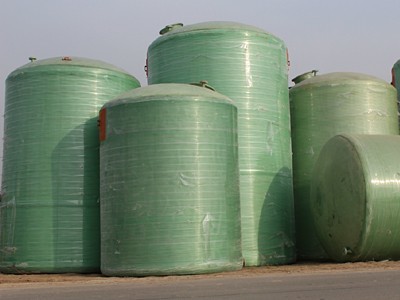 四川玻璃鋼儲罐 廠家生產(chǎn)定制 東莞玻璃鋼儲罐圖片_高清圖_細節(jié)圖-棗強縣昱誠玻璃鋼制品廠 -